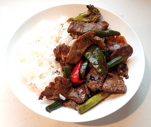 Beef and vegetables in black bean sauce - Home Cooked Meals